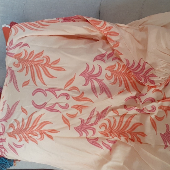 Ladies blouse - Picture 4 of 4